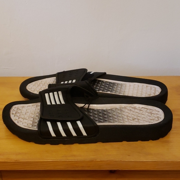 Mens Sandals - Picture 3 of 4
